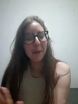 Snapshot of Sarah459 chatting on 10.22.25 Sarah459 online show from 10.22.25