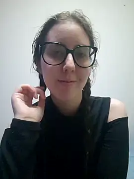 Snapshot of Sarah459 chatting on 11.02.25 Sarah459 online show from 11.02.25