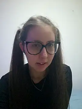 Snapshot of Sarah459 chatting on 11.07.25 Sarah459 online show from 11.07.25