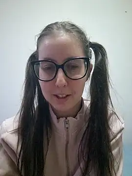 Snapshot of Sarah459 chatting on 11.14.25 Sarah459 online show from 11.14.25