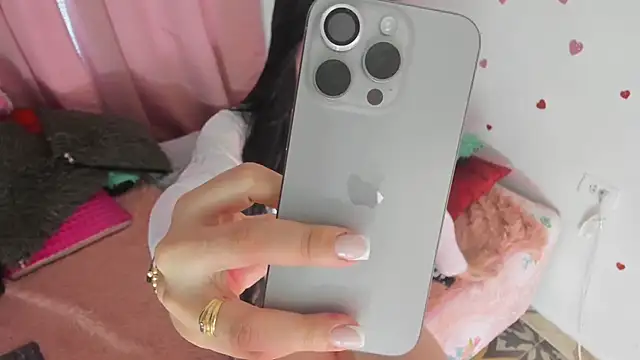 Snapshot of msschloee_ chatting on 02.09.26 msschloee online show from 02.09.26