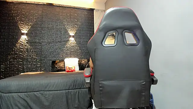 taurus boy1 online show from 10.20.25