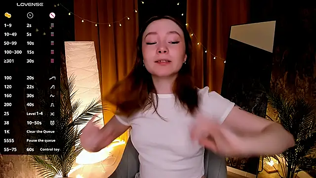 LanaBlu  online show from 11.28.25