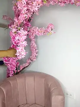 caro sweett online show from 03.06.25