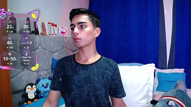 OwenBluee online show from 09.24.25