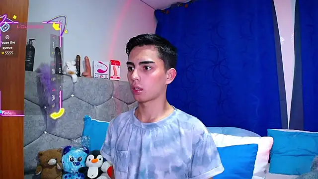 OwenBluee online show from 09.25.25