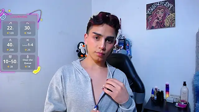 Snapshot of OwenBluee chatting on 01.07.26 OwenBluee online show from 01.07.26