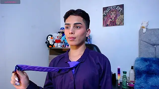 Snapshot of OwenBluee chatting on 01.08.26 OwenBluee online show from 01.08.26