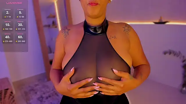 anahi ryan  online show from 01.29.25