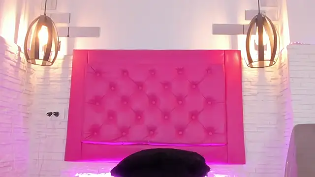 mia six66 online show from 03.06.25