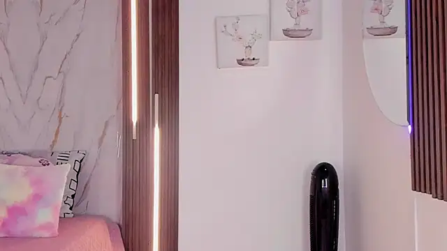 mia six66 online show from 03.01.26