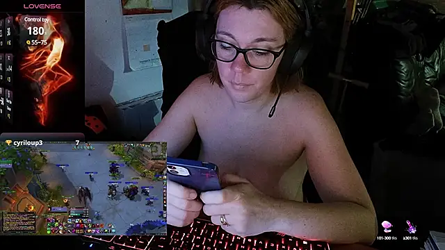 lili-hot-77 online show from 12.29.24