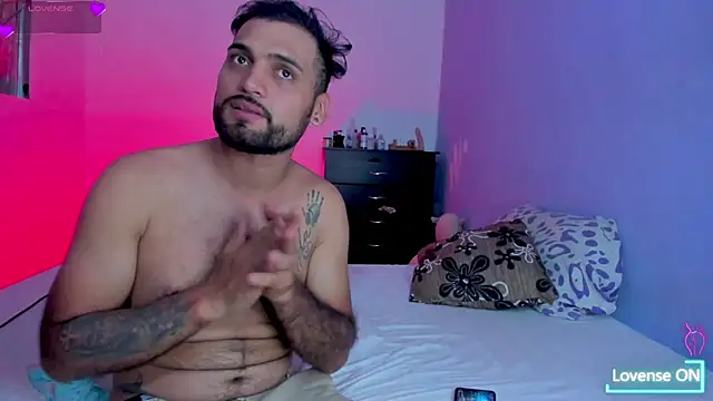 Snapshot of 6_bunny_9 chatting on 01.13.25 6 bunny 9 online show from 01.13.25