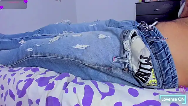 Snapshot of 6_bunny_9 chatting on 01.17.25 6 bunny 9 online show from 01.17.25