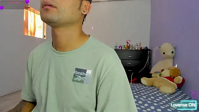 Snapshot of 6_bunny_9 chatting on 01.25.25 6 bunny 9 online show from 01.25.25