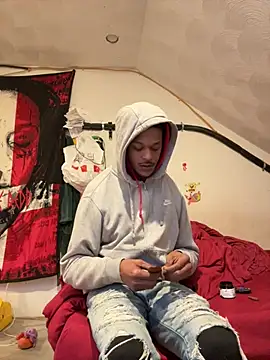 Snapshot of rayyymack chatting on 03.13.26 rayyymack online show from 03.13.26