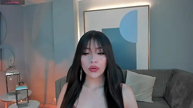 Snapshot of ValeriaRiveraX chatting on 02.15.26 ValeriaRiveraX online show from 02.15.26