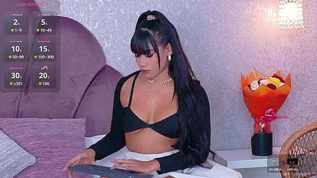 Salome Diaz  online show from 06.06.26
