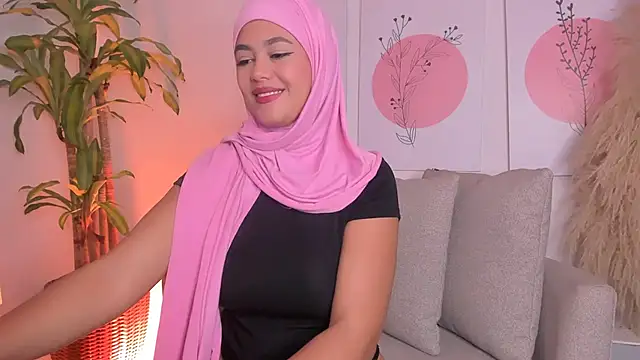 Snapshot of azzahara069 chatting on 02.26.26 azzahara069 online show from 02.26.26