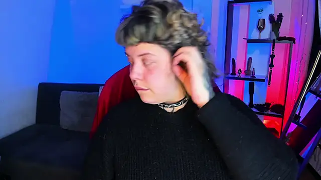 Sabrina scarlett online show from 11.22.25