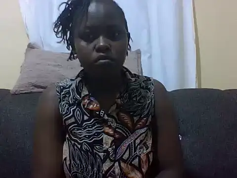 Snapshot of Sweetcecie01 chatting on 02.14.26 Sweetcecie01 online show from 02.14.26