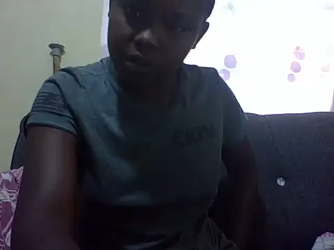 Sweetcecie01 online show from 04.11.26