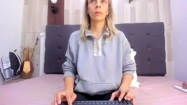 Anastasiapriest online show from 04.13.26