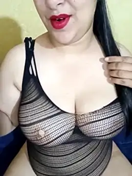 Snapshot of pipachox chatting on 11.27.25 pipachox online show from 11.27.25