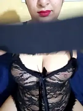 Snapshot of pipachox chatting on 12.15.25 pipachox online show from 12.15.25