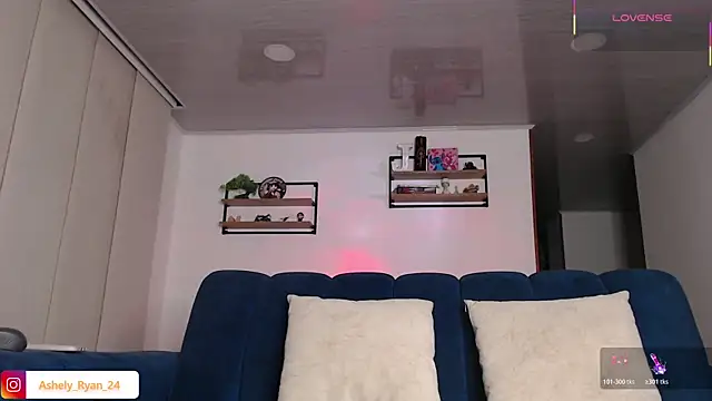 ashely ryan24 online show from 04.10.26