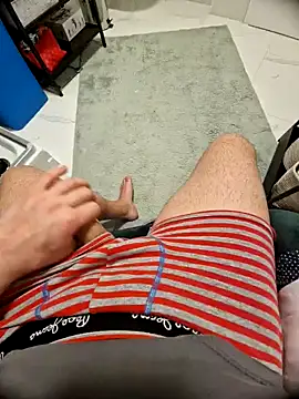 Snapshot of Alexo69byby69 chatting on 01.20.25 Alexo69byby69 online show from 01.20.25