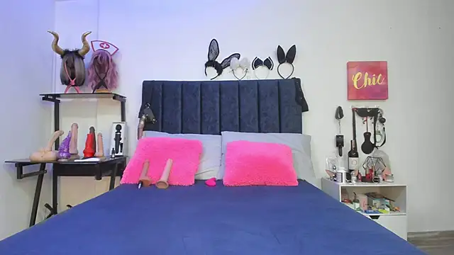 Snapshot of emmily_giraldo chatting on 01.16.25 emmily giraldo online show from 01.16.25