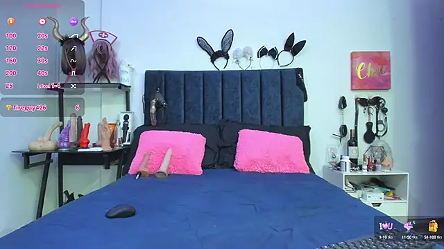 Snapshot of emmily_giraldo chatting on 02.27.25 emmily giraldo online show from 02.27.25