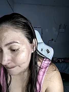 Snapshot of dani123unica chatting on 01.07.26 dani123unica online show from 01.07.26