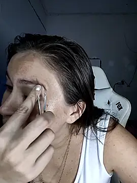 Snapshot of dani123unica chatting on 01.11.26 dani123unica online show from 01.11.26