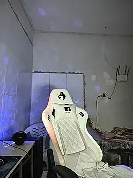 Snapshot of dani123unica chatting on 02.05.26 dani123unica online show from 02.05.26