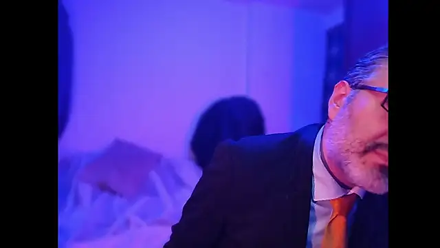 Snapshot of BushBator chatting on 01.14.26 BushBator online show from 01.14.26