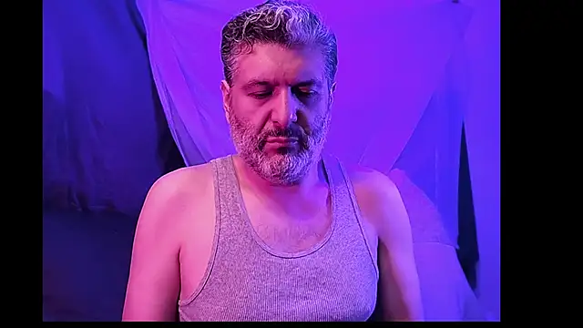 Snapshot of BushBator chatting on 02.10.26 BushBator online show from 02.10.26