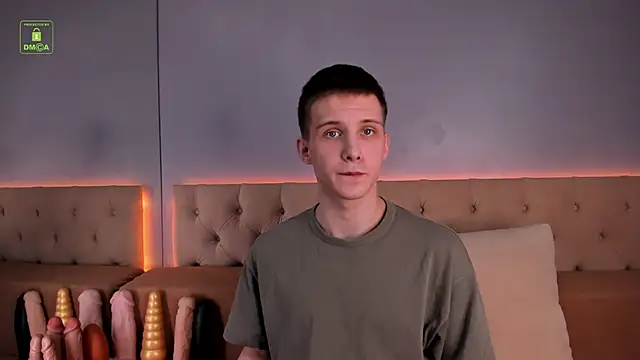 Snapshot of MarkGWalker chatting on 01.16.25 MarkGWalker online show from 01.16.25