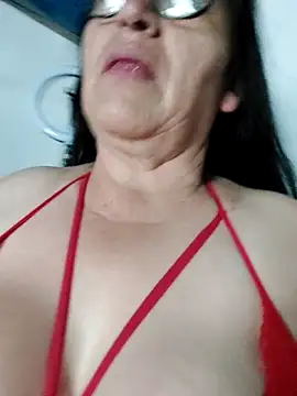 clarita 01 online show from 11.28.25