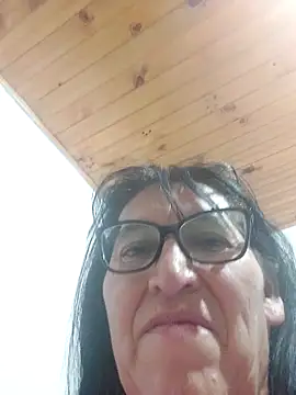 clarita 01 online show from 03.22.26