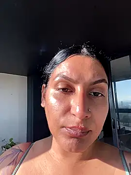 Snapshot of Indianbutter11 chatting on 11.19.25 Indianbutter11 online show from 11.19.25