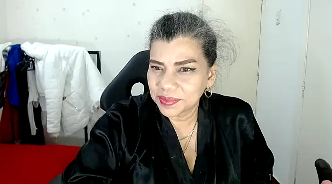 vikyadams online show from 03.12.25