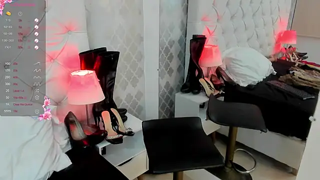 Snapshot of Sara_Gomez chatting on 01.24.25 Sara Gomez online show from 01.24.25