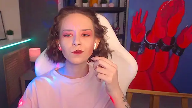 FascinatingEyess online show from 12.08.24