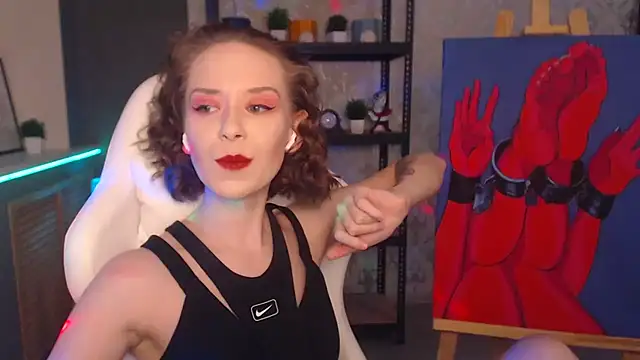 FascinatingEyess online show from 01.12.25