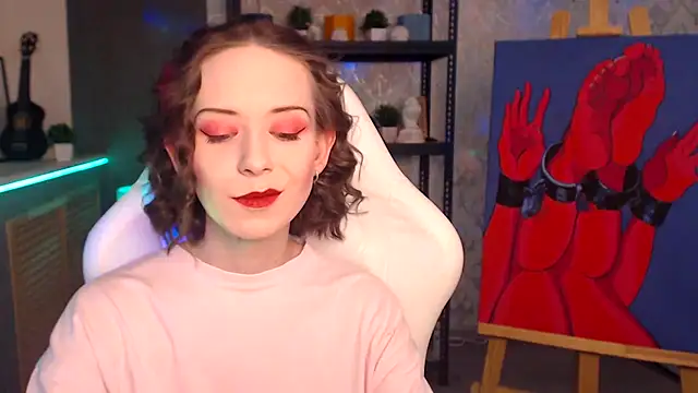 FascinatingEyess online show from 11.17.25