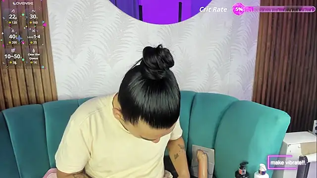 Snapshot of yossi_peach_cute chatting on 11.13.25 yossi peach cute online show from 11.13.25