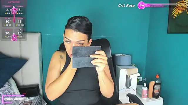 Snapshot of yossi_peach_cute chatting on 11.29.25 yossi peach cute online show from 11.29.25