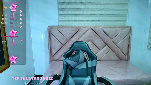 Dakotha v  online show from 02.13.25